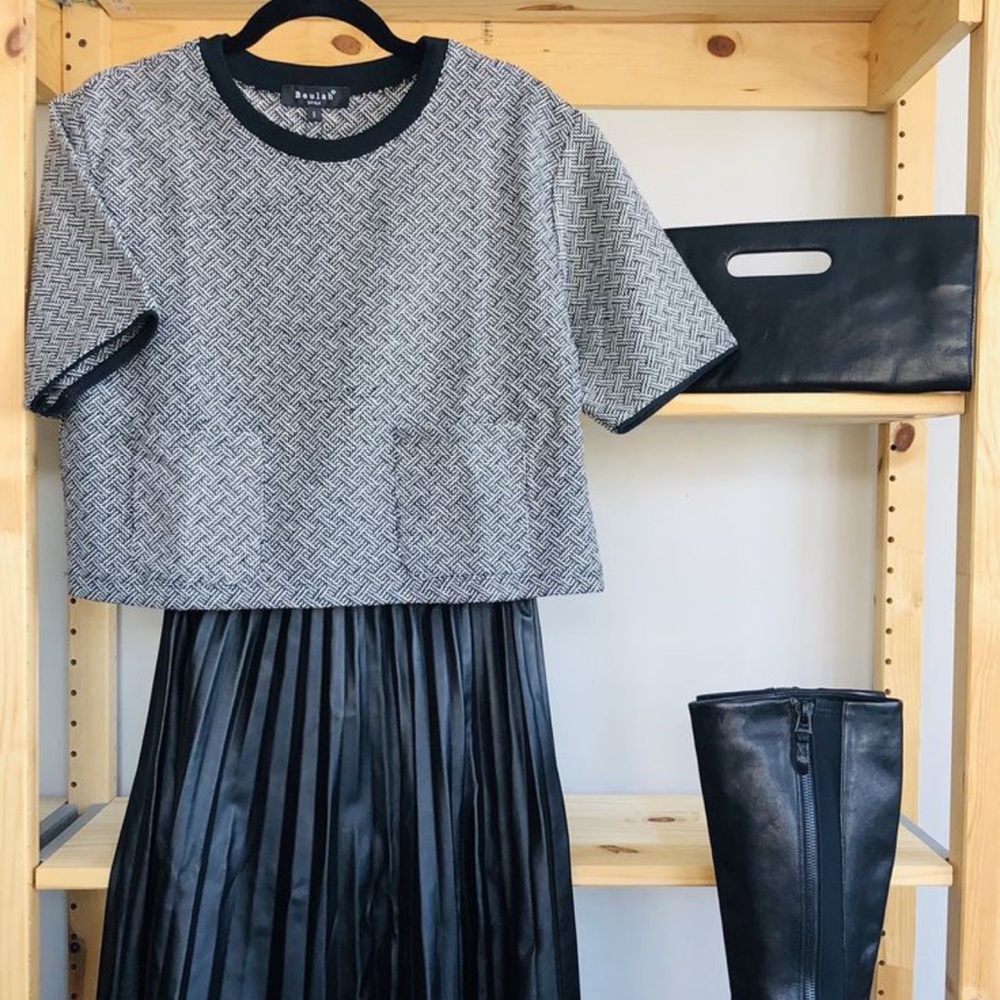 Beulah Cropped Short Sleeve Tweed Top